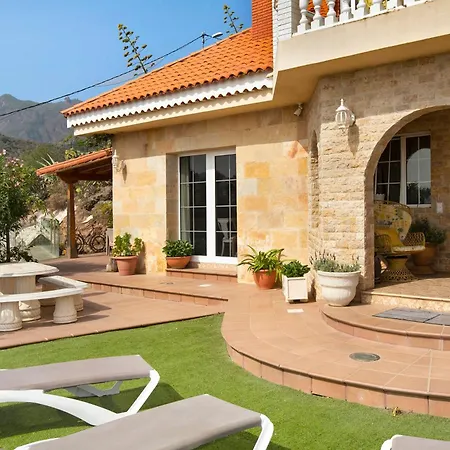 Hemi Villa